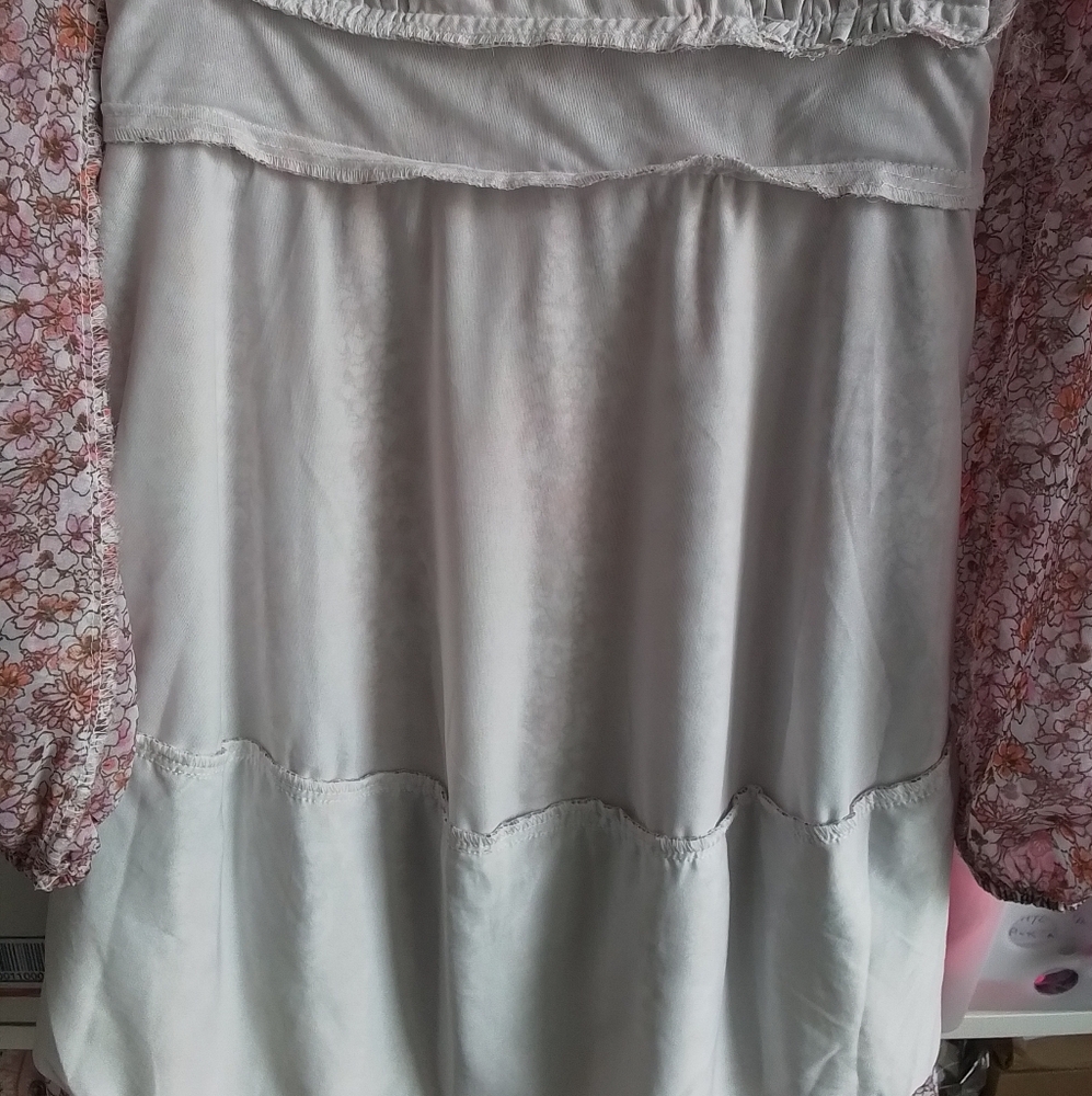 Japna Floral Tiered Long Sleeve Ilk Polyester Dress - Picture 13 of 16